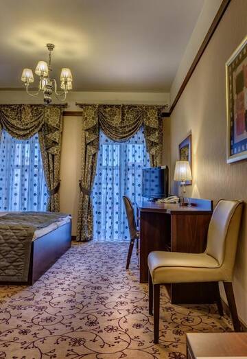 Фото номера Одноместный номер Отель Hotel-Restauracja Platan г. Хшанув 2